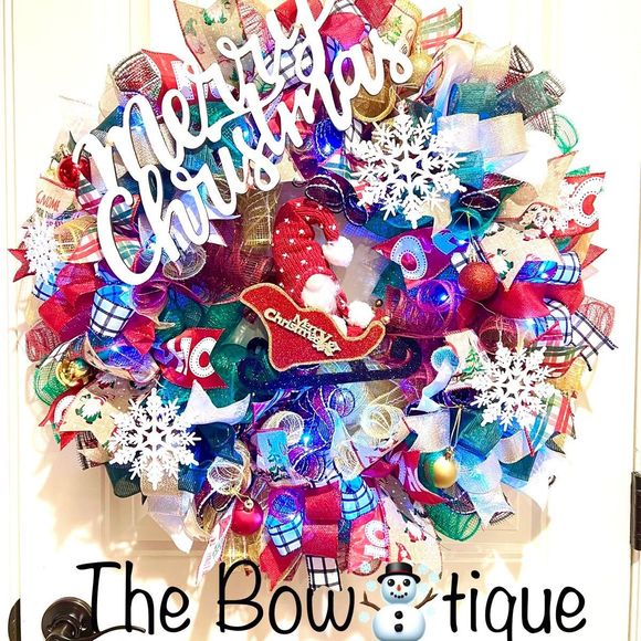 Handmade Christmas Gnome in Sleigh Holiday Ribbon Door Wreath 26 ins LED XLW2 - Picture 1 of 11